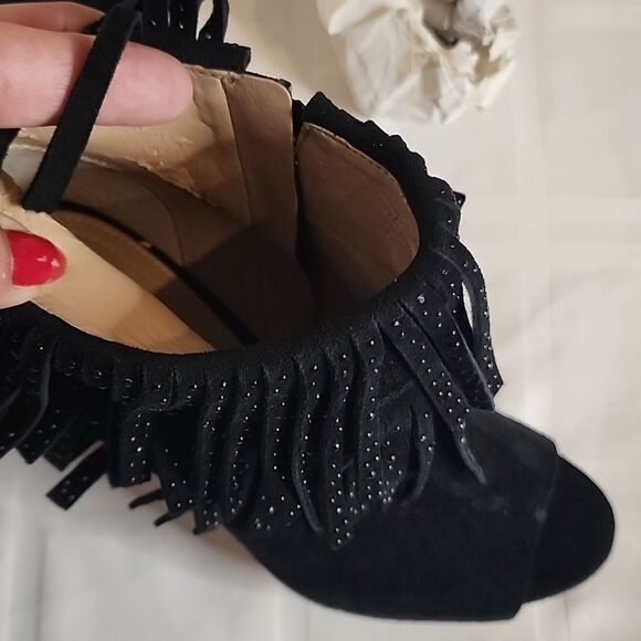 Brand NEW Peep Toe Black Frindge Bootie Boots 7.5 RETAIL 300 BCBGMAXAZRIA - Picture 6 of 9